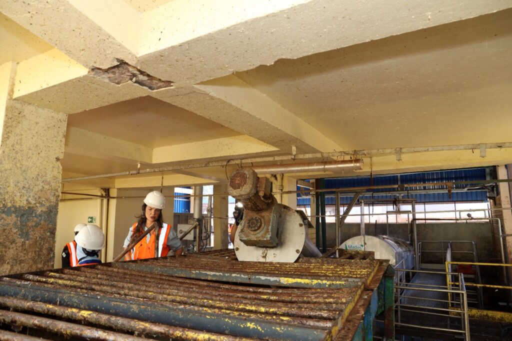 Deputada Paula Belmonte em visita ao Abatedouro Seara Alimentos, em Samambaia