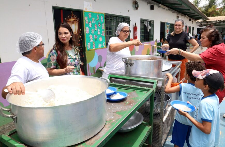 Paula Belmonte defende investimento na escola pública e ampliação da educação integral no DF